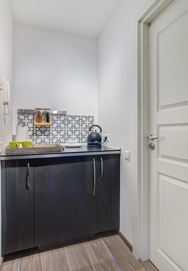 June Street Spa Apartments فيلنيوس المظهر الخارجي الصورة