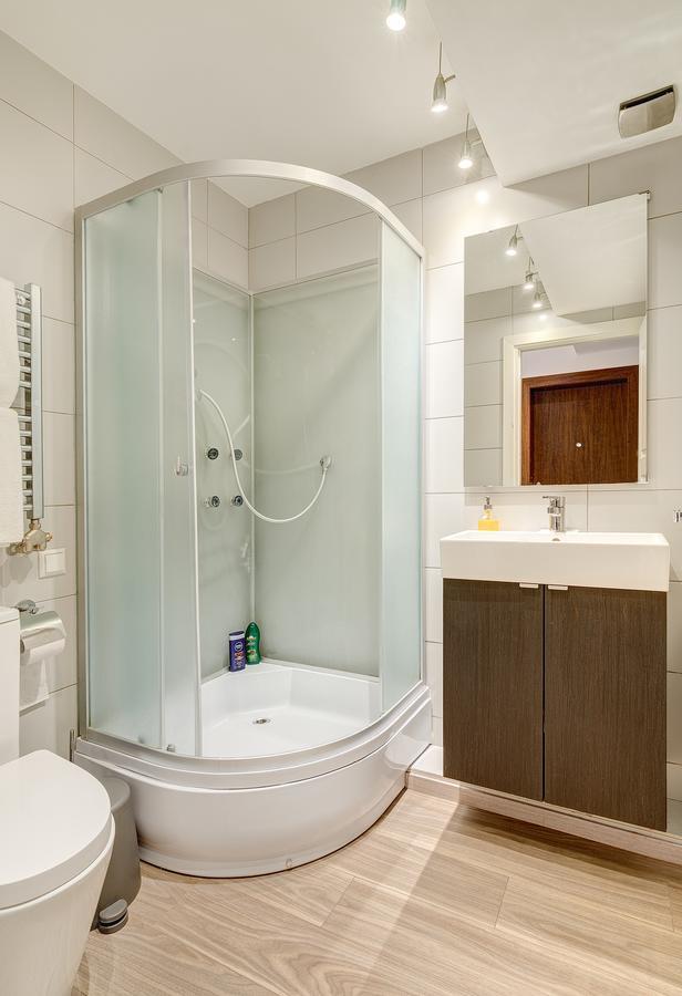 June Street Spa Apartments فيلنيوس المظهر الخارجي الصورة